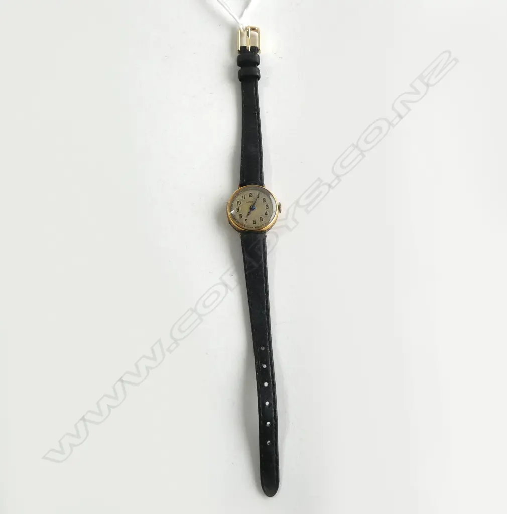 18ct GOLD VINTAGE BUREN LADIES WRISTWATCH  Image 1++