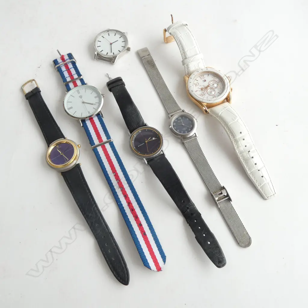 6 ASST. WATCHES, 1 running Image 1++