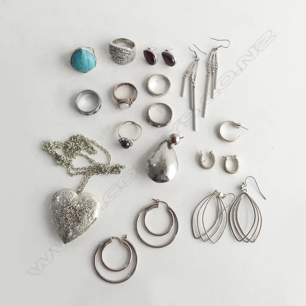 ASST. SILVER & PLATED JEWELLERY Image 1++