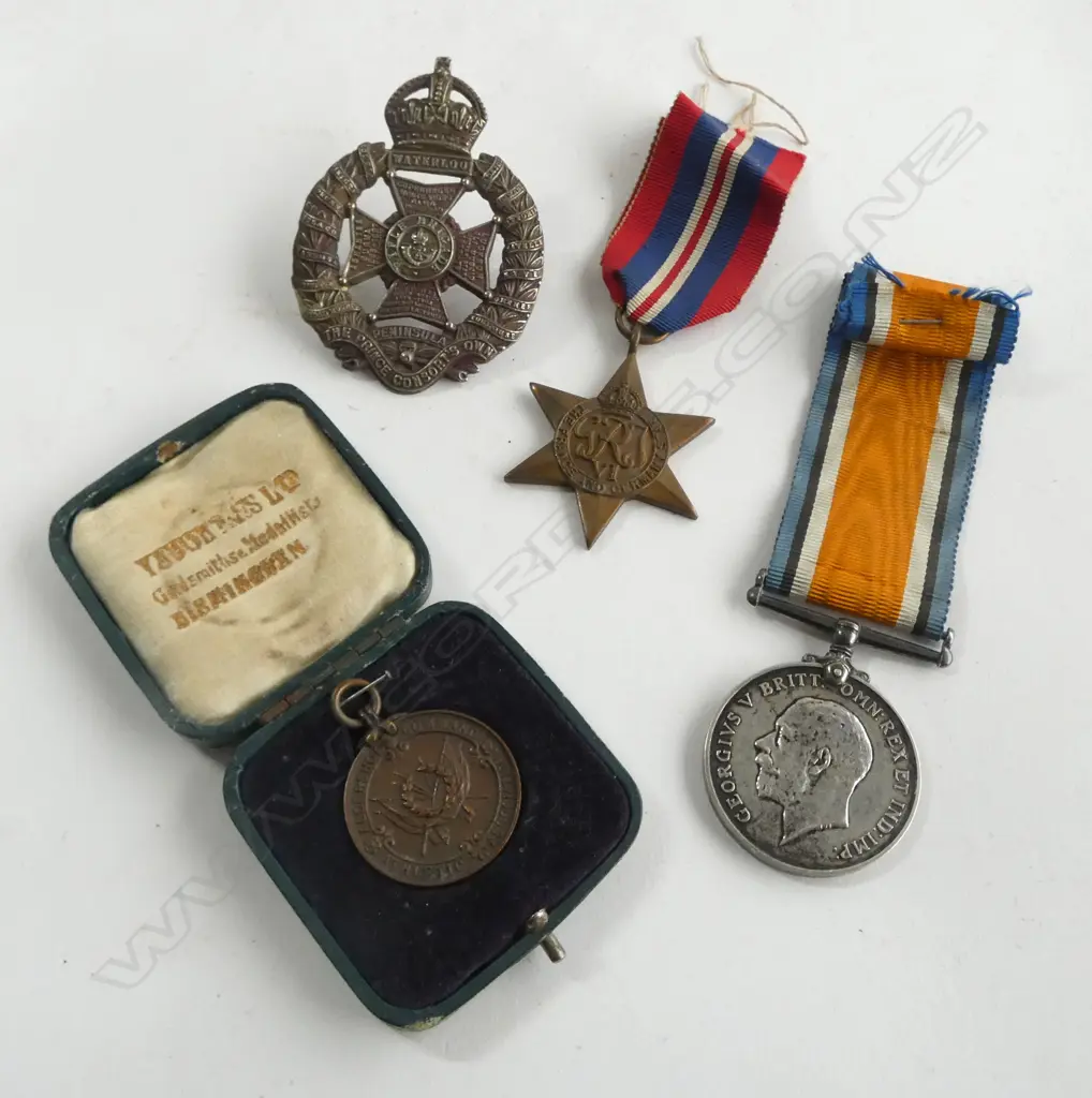 WWI SERVICE MEDAL, WWII FRANCE GERMANY STAR, RIFLE BRIGADE CAP BADGE, ALDERSHOT ATH. ASSN RIFLE GRENADE FIRING MEDAL  Image 1++