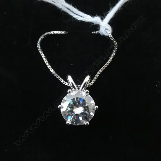 3CT MOISSANITE STG PENDANT NECKLACE, 3.3grms + CERTIFICATE