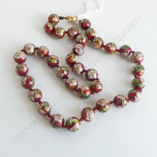 VINTAGE CLOISONNE BEADED NECKLACE 