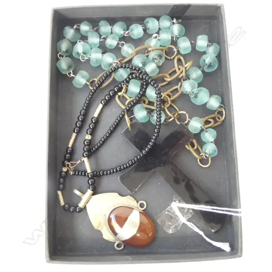2 COSTUME NECKLACES