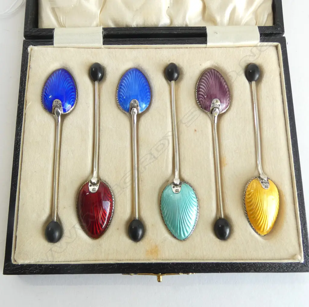 6 CASED STG SILVER & ENAMEL SPOONS, BARKER BROTHERS SILVER Ltd, BIRMINGHAM 1930, TOTAL WEIGHT 47gms Image 1++