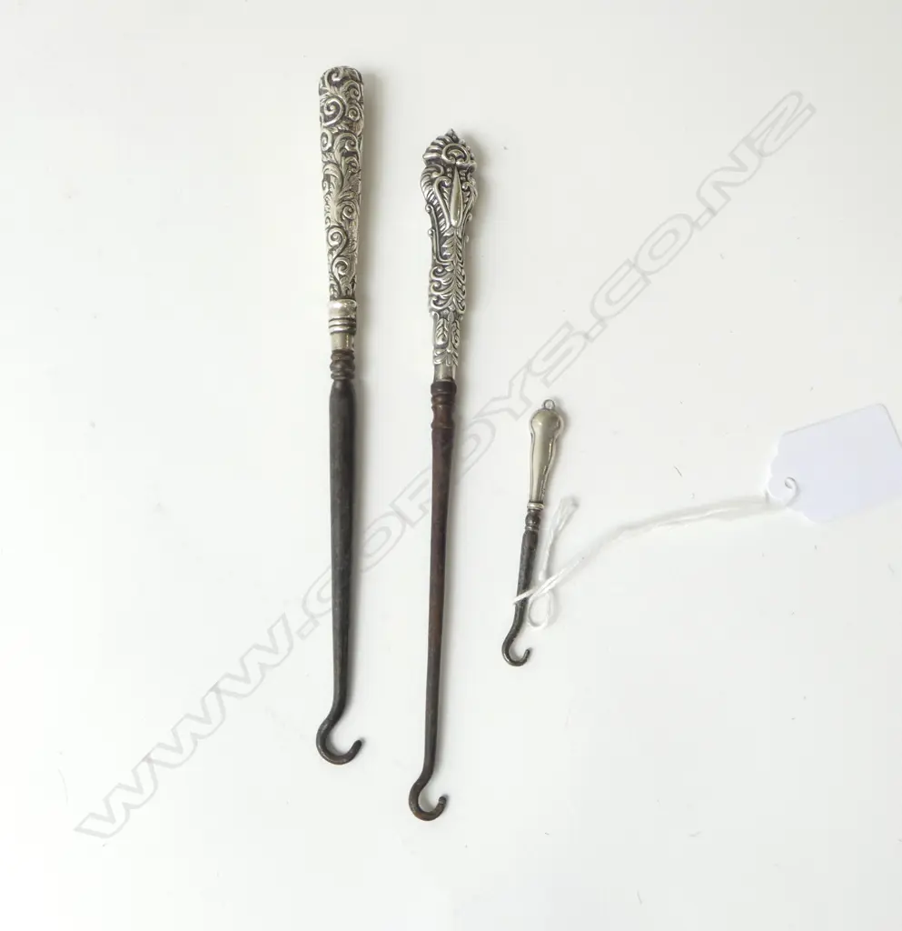 3 STG SILVER BUTTON HOOKS BIRMINGHAM 1905, 1906, 1922, L.65MM-175MM Image 1++