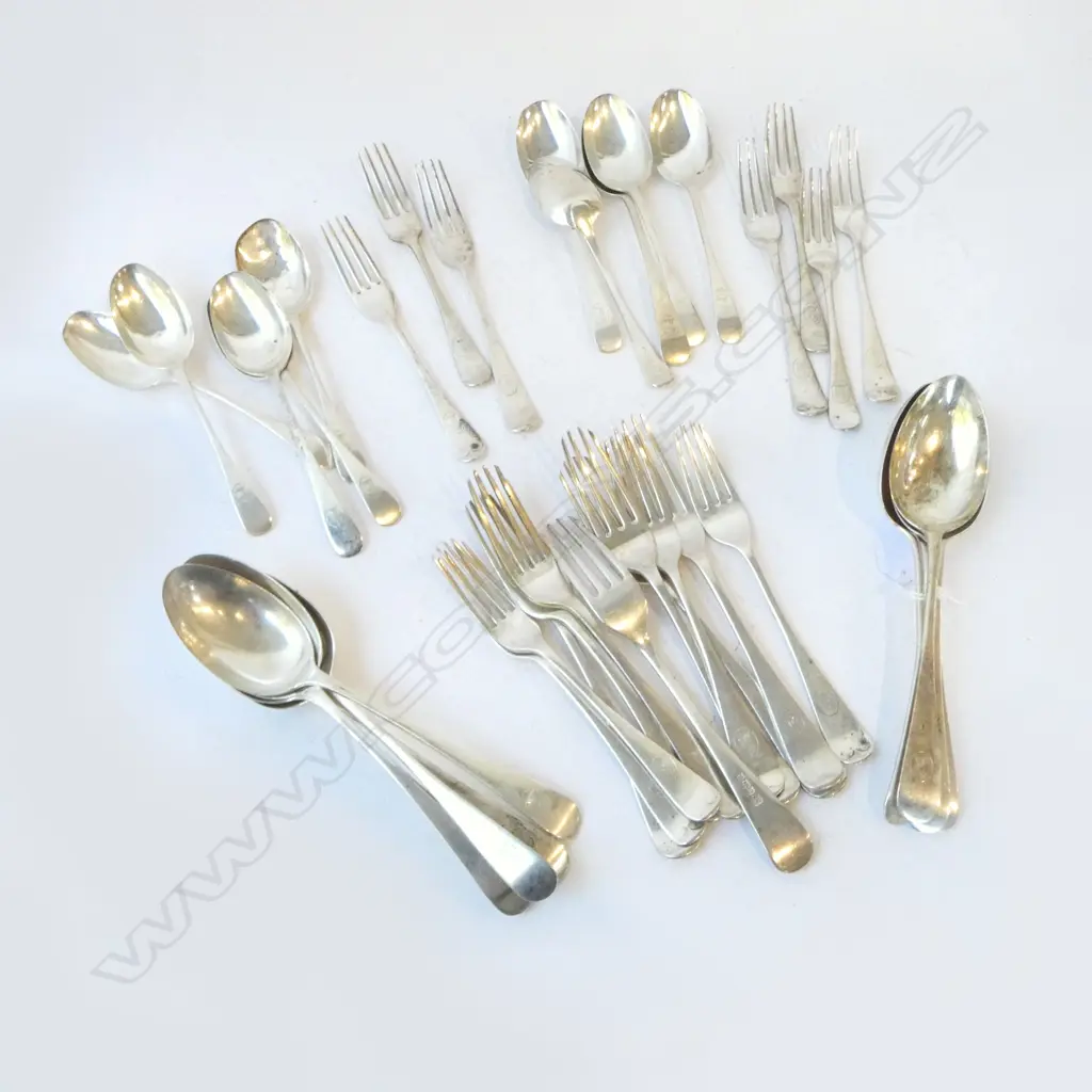 37 PCE. STG SILVER CUTLERY SET, MARTIN HALL & CO, SHEFFIELD 1912, 2372gms Image 1++
