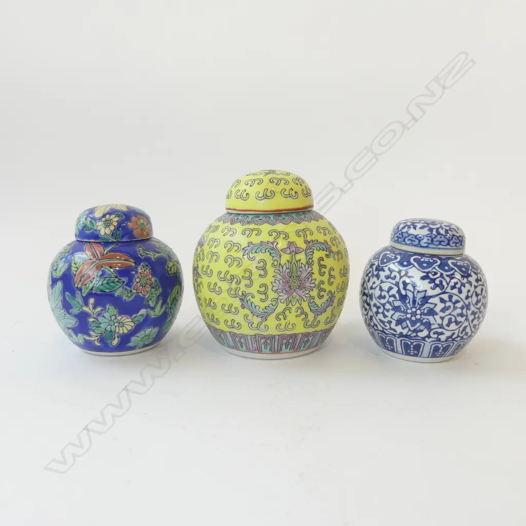 3 CHINESE GINGER JARS H.130mm Image 1++