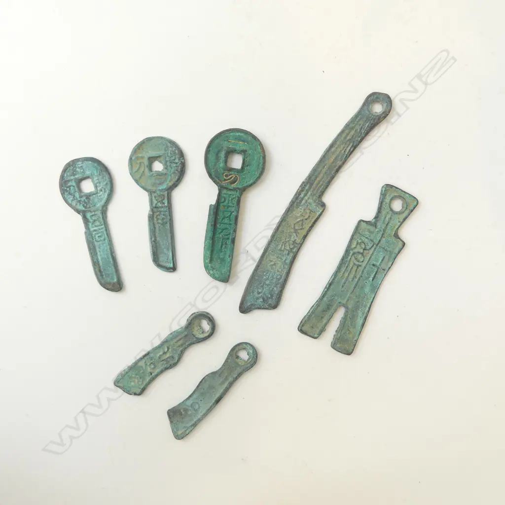 7 ANCIENT? CHINESE METAL MONEY KEYS / KNIVES L.125mm Image 1++