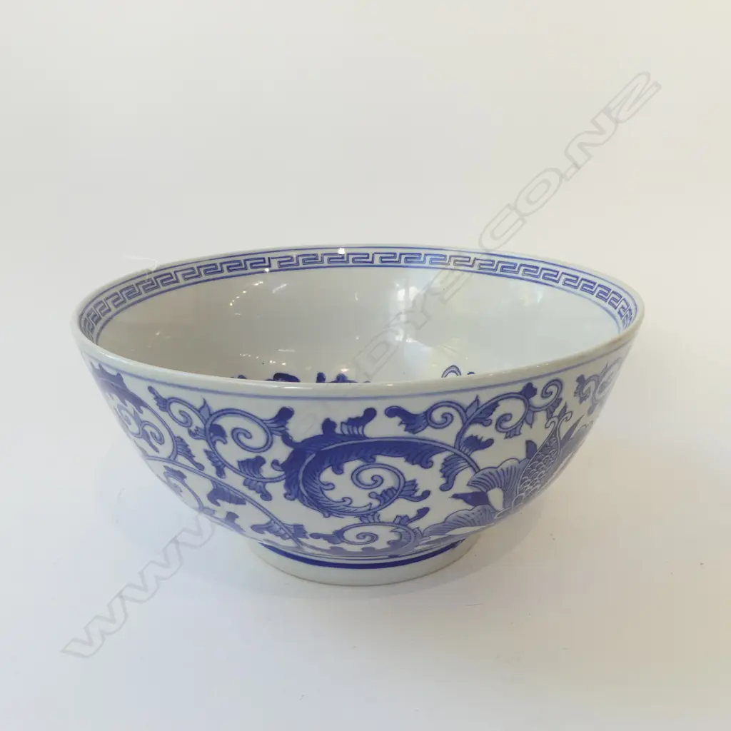 ORIENTAL B/W BOWL H.145mm, 310mm dia Image 1++