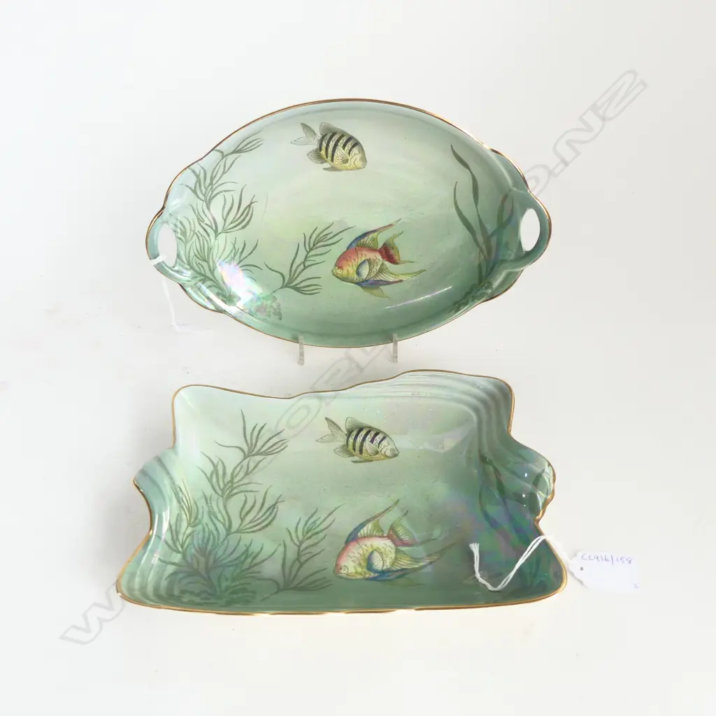 2 R/WINTON LUSTER CHINA FISH PAT PLATES L270MM LONGEST Image 1++