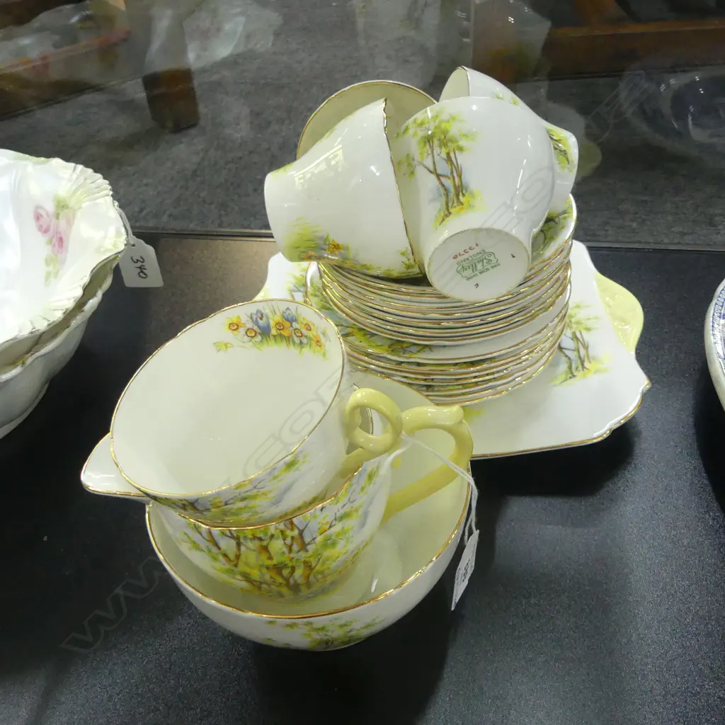 SHELLEY SPRING FLOWER TEA SET; 5 CUPS, 7 SAUCERS, 7 PLATES, CAKE PLATE, MILK & SUGAR - 1 CUP & SUGAR BOWL w. CRACK Image 1++