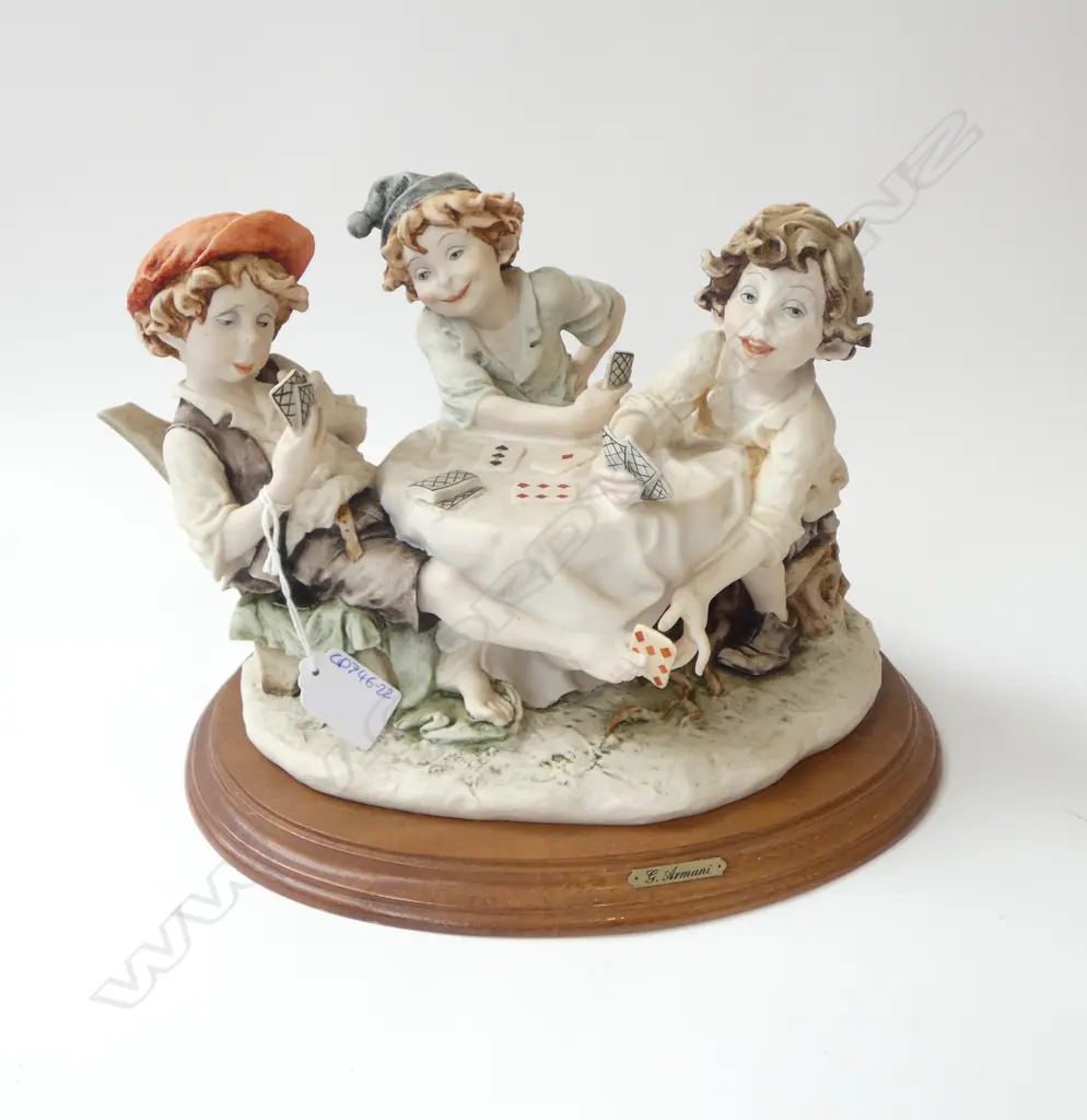 RESIN ITALIAN FIGURE GROUP BY GULLIVER ARMANI H.220 W.300mm Image 1++