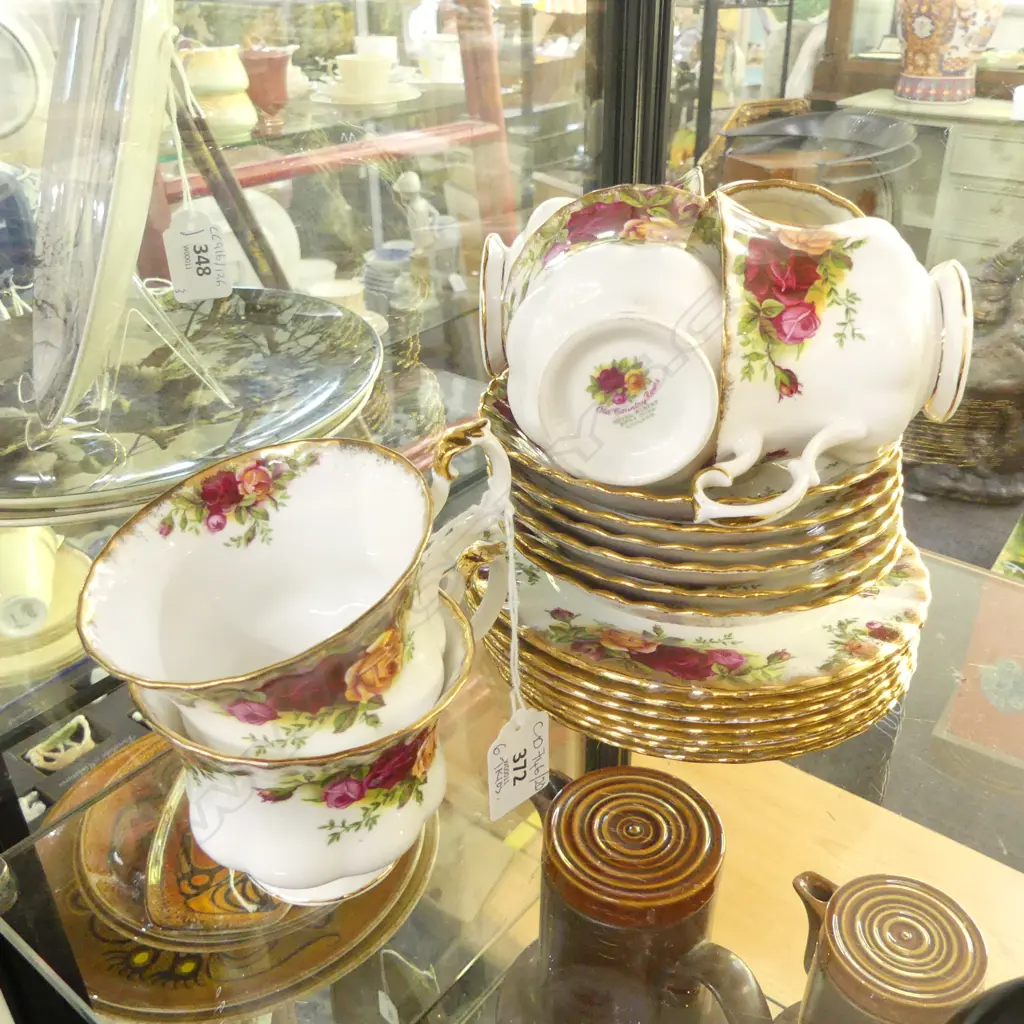6 ROYAL ALBERT OLD COUNTRY ROSES TRIOS Image 1++