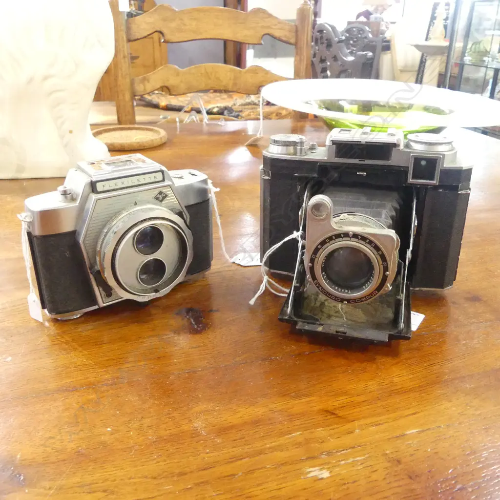 ZEISS IKON VINTAGE CAMERA L150 WITH FLEXILETTE VINTAGE CAMERA L130MM Image 1++