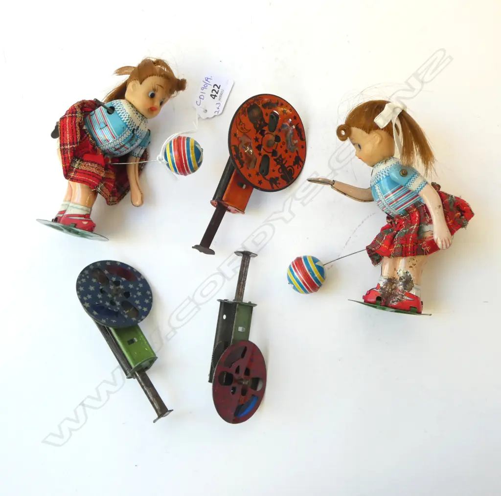 5 VINTAGE MECHANICAL TOYS; 2 'JOY' GIRL w. BALL H.140mm + 3 CATHERINE WHEELS Image 1++