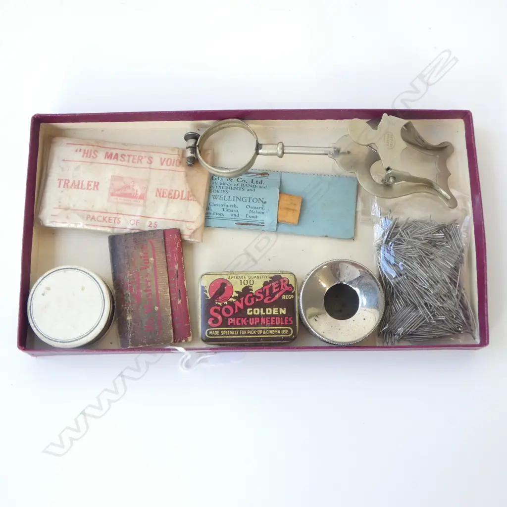 HMV GRAMOPHONE NEEDLES, TIN, USED NEEDLE TIN, SHEET MUSIC HOLDER ETC  Image 1++