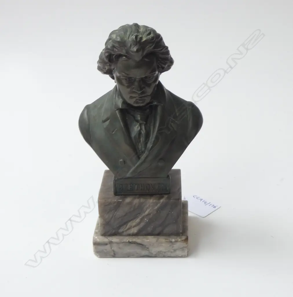 BRONZED  & MARBLE BUST OF BEETHHOVEN H170MM Image 1++