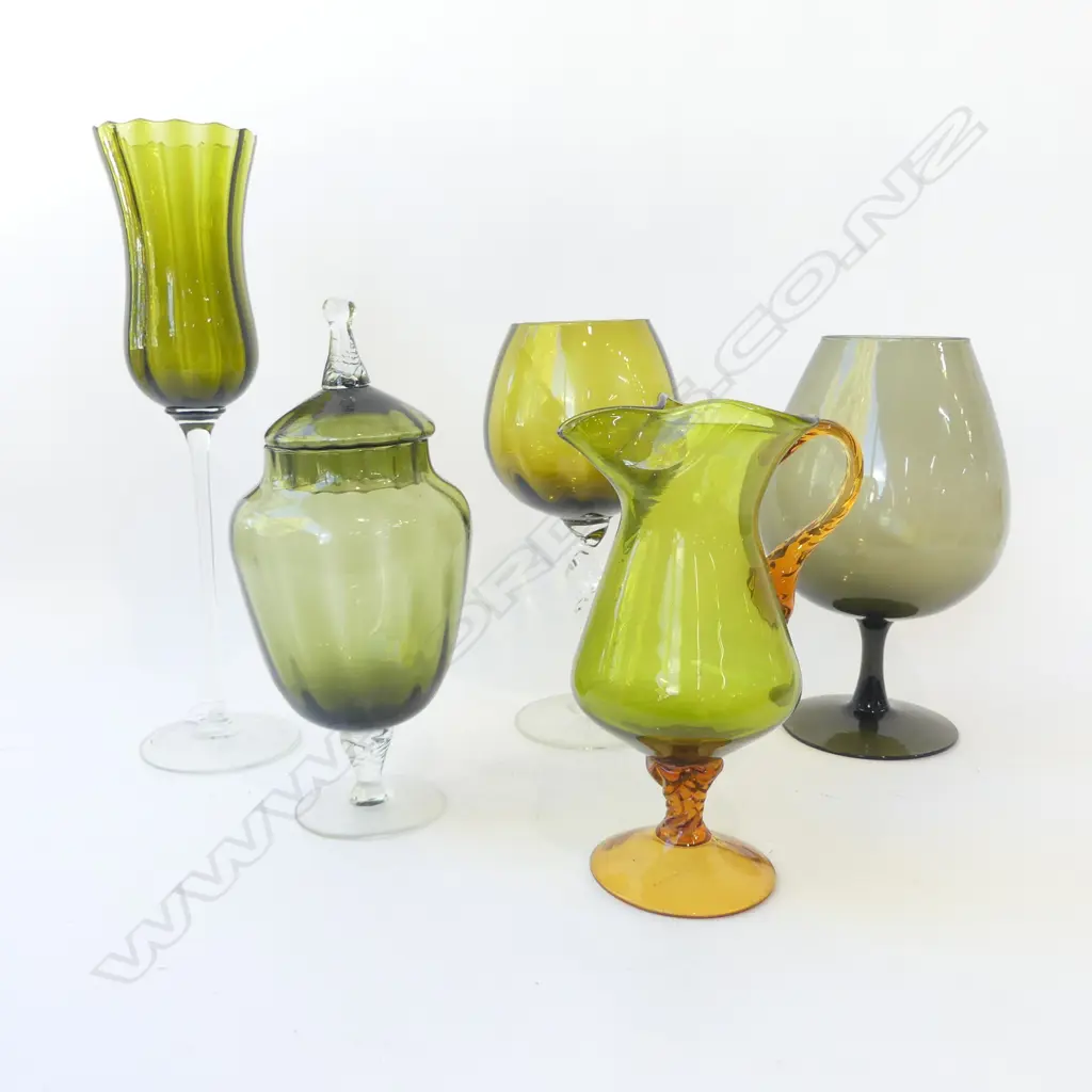 5 GREEN MURANO GLASSES H.450mm 1 w. small crack Image 1++
