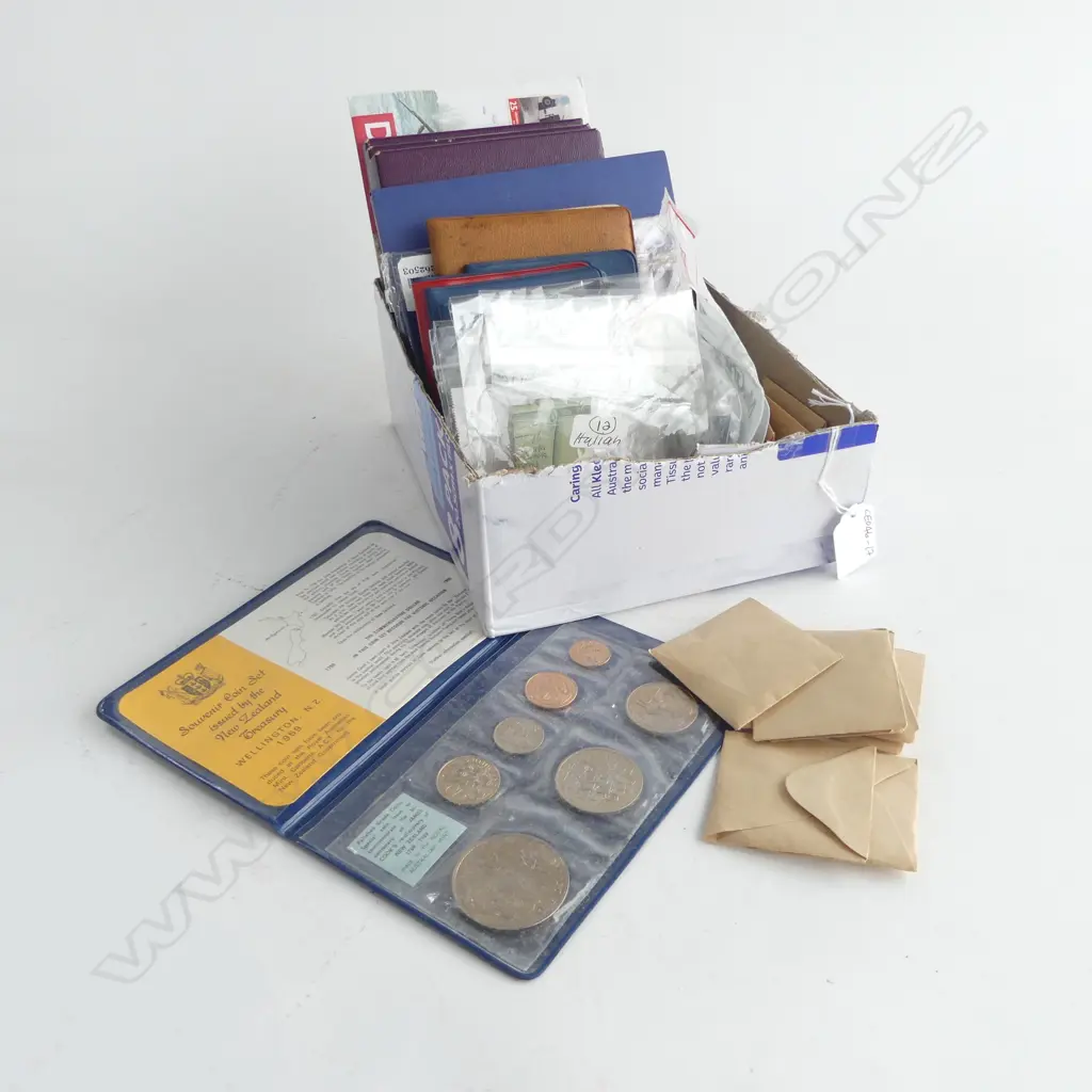 ASST. BRITISH & NZ COMMEMORATIVE COIN PACKS & WORLD COINS, INCLDS 3 PACKS 1970 COINAGE of GREAT BRITAIN & NTHERN IRELAND Image 1++
