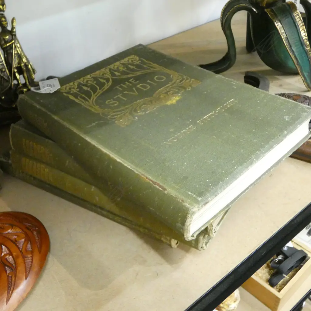 4 VINTAGE ART BOOKS THE STUDIO Image 1++