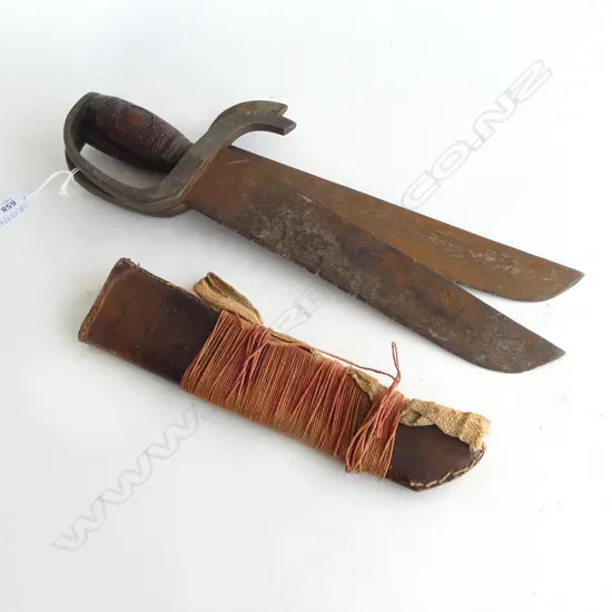 PR 19thC CHINESE BUTTERFLY SWORDS L.435mm