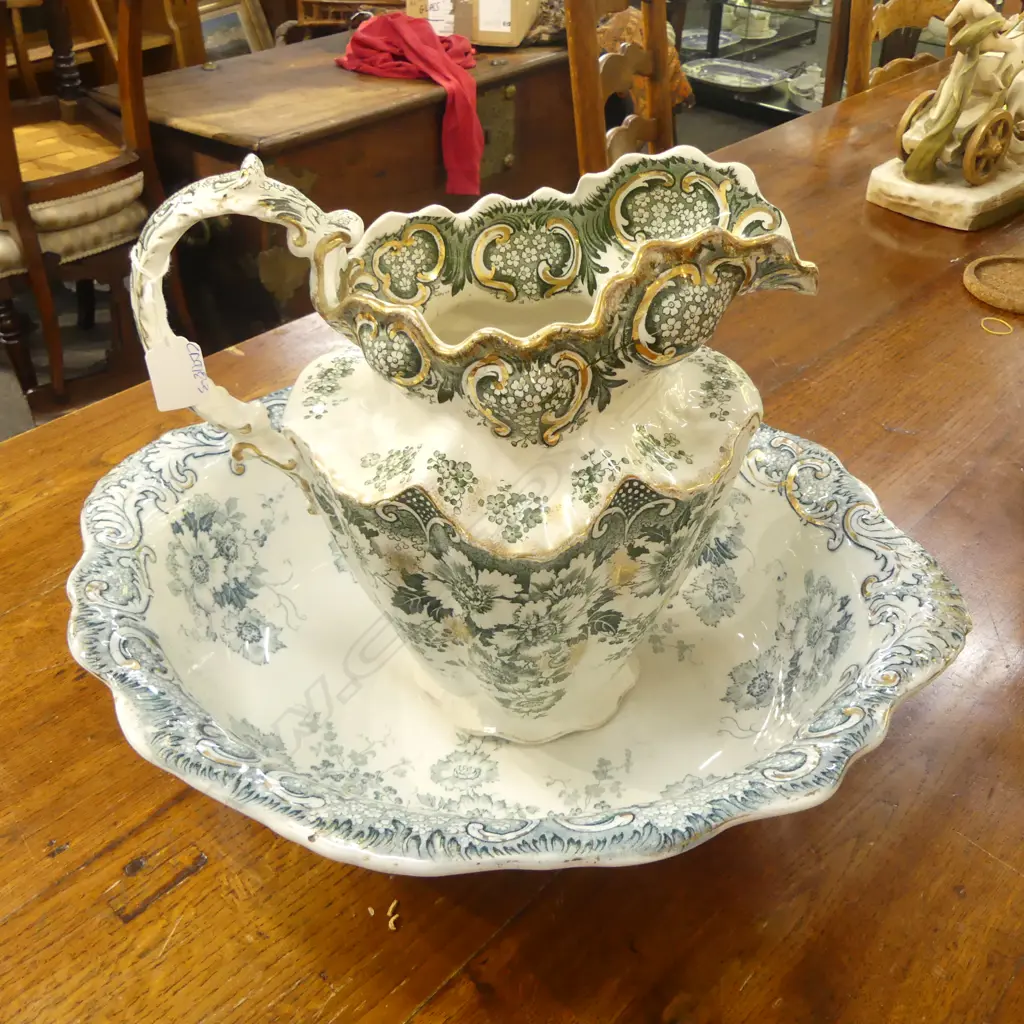 LARGE WATER JUG & BASIN (FAULTS) Image 1++