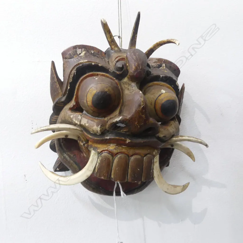VINTAGE INDONESION WALL MASK WITH BOAR TUSKS H240MM Image 1++