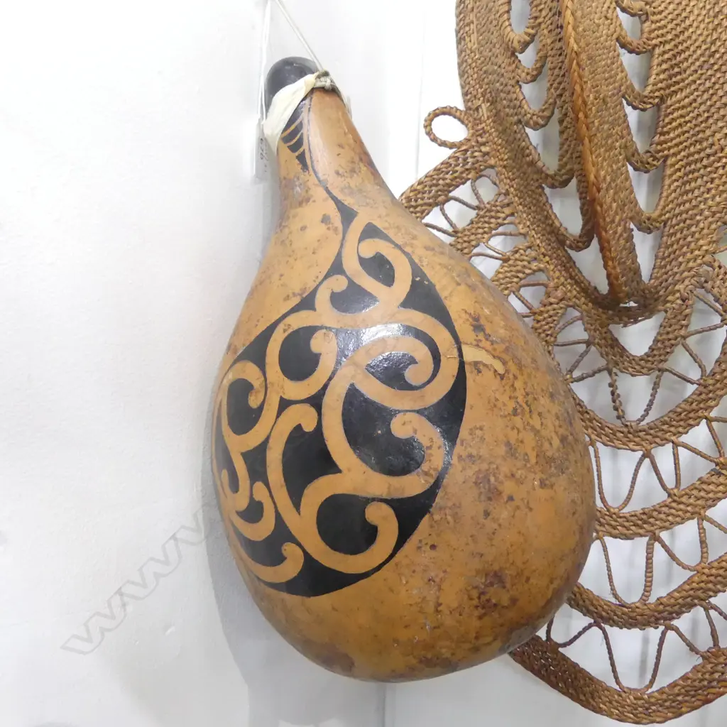 NZ PAINTED LARGE GOURD H370MM Image 1++