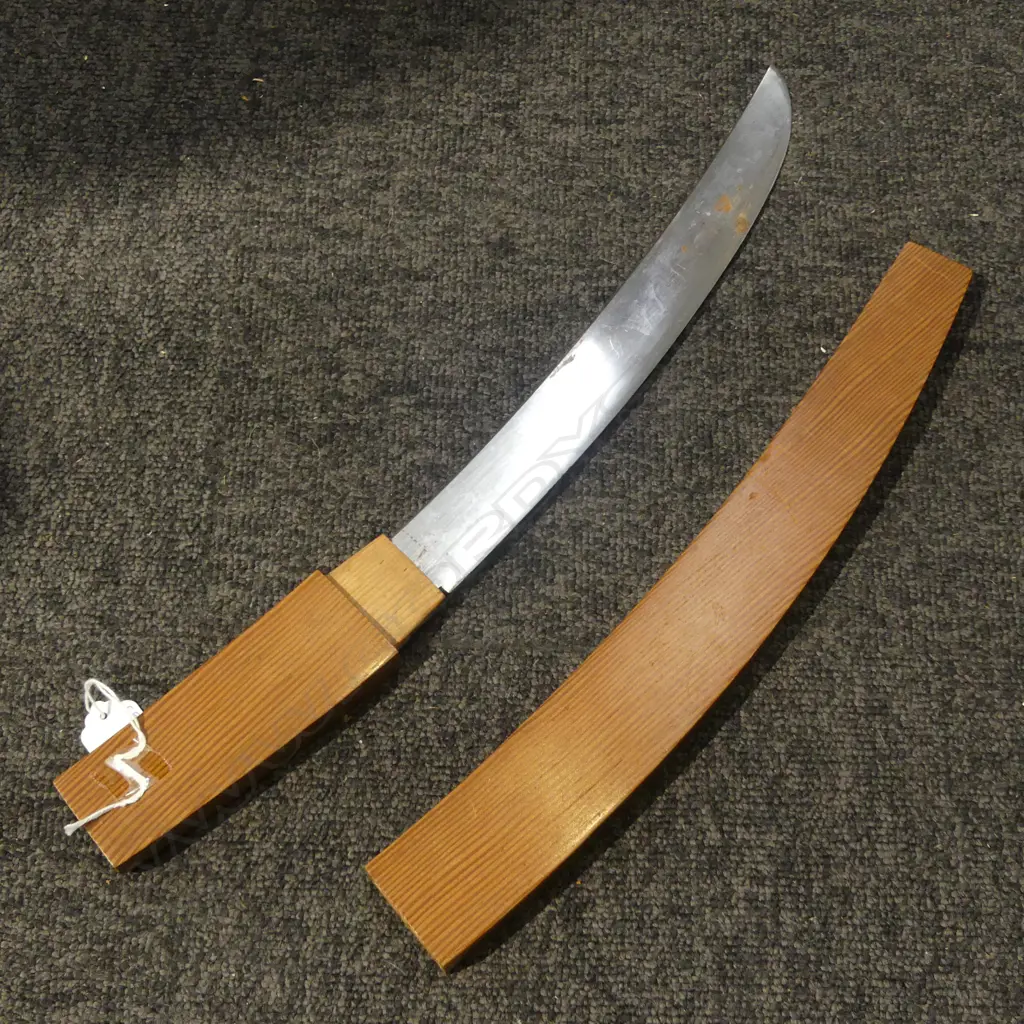 VINTAGE JAPANESE KNIFE BLADE IN PINE SHEATH L480MM Image 1++