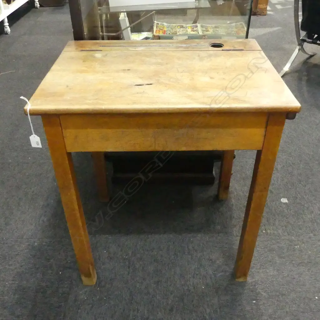 WOODEN SCHOOL DESK W.635mm Image 1++