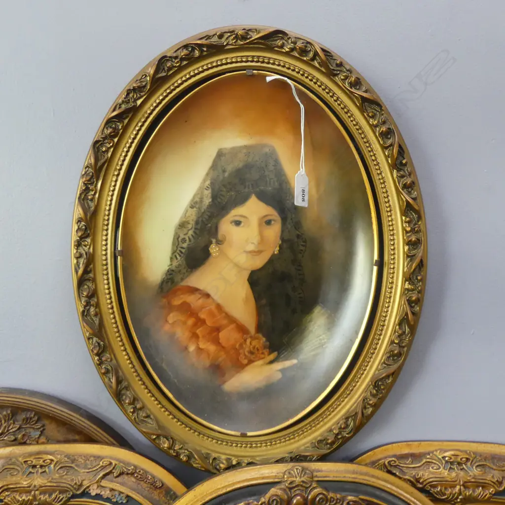 2 ARTWORKS; FRAMED HAND PAINTED OVAL PLATE, FLORAL PRINT frame w. old borer Image 1++