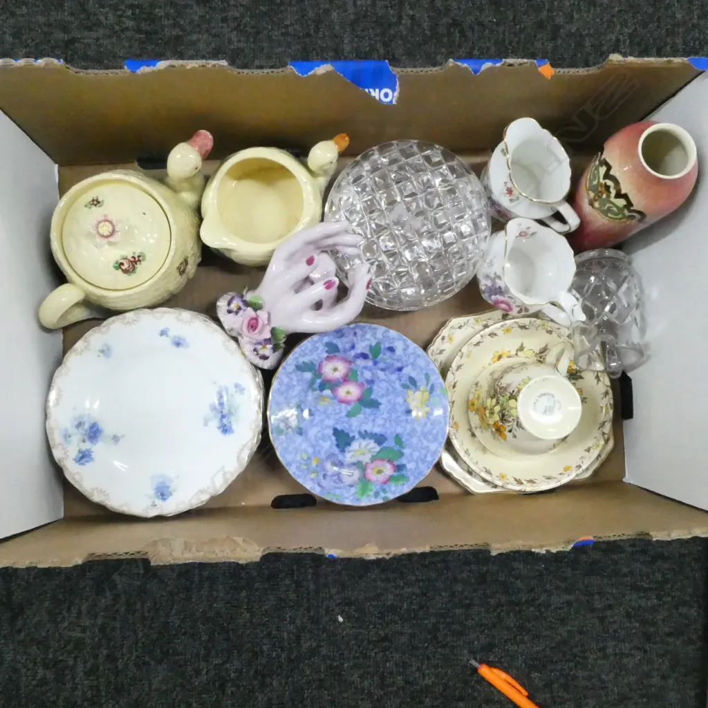 BOX OF FLORAL CHINA LIDDED CRYSTAL BOWL DIA140MM HAND ORN ETC Image 1++