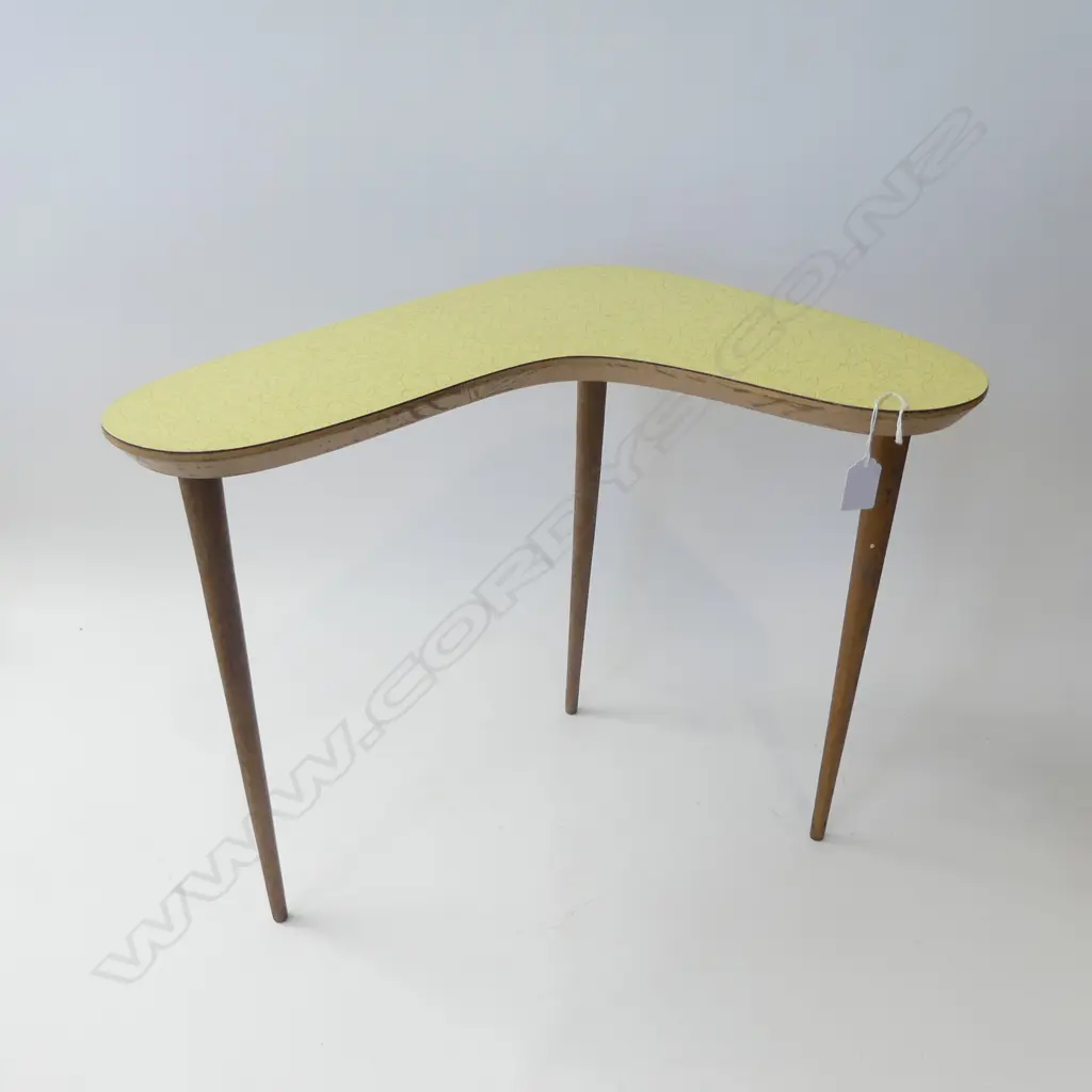 RETRO BOOMERANG SIDE TABLE, WOOD & FORMICA, 550 x 230 x 450MM Image 1++