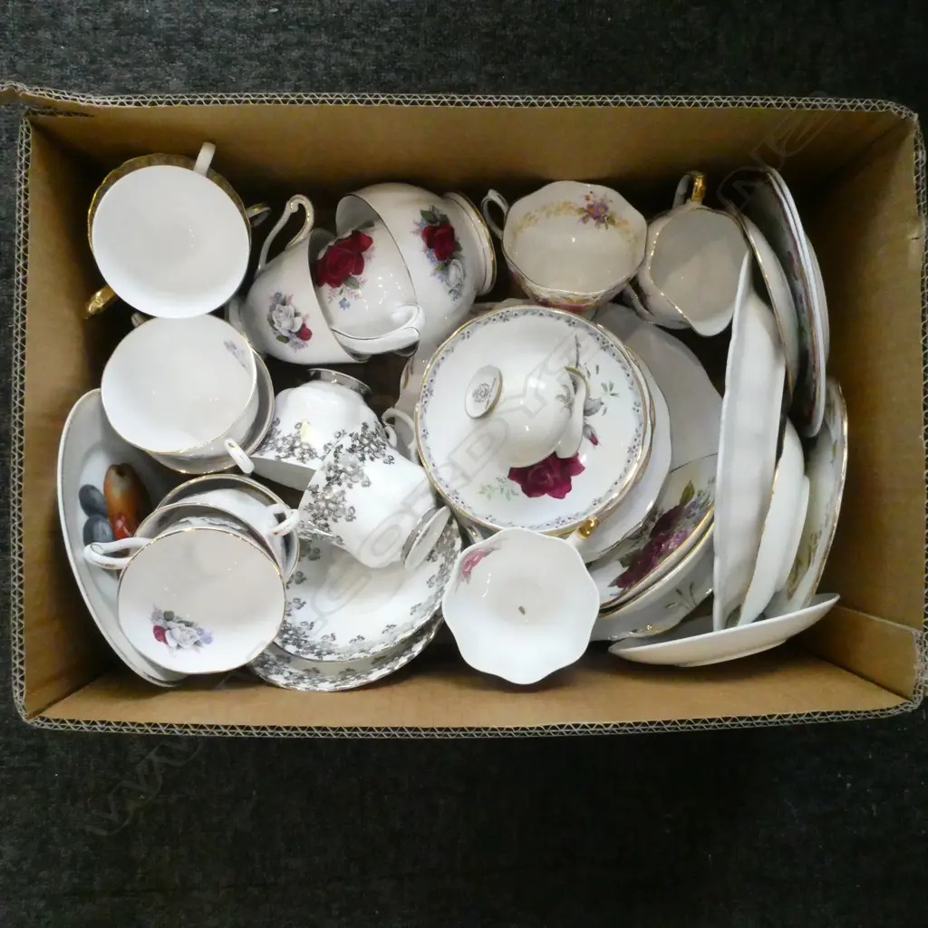 ASST. FANCY CHINA OF MOSTLY QUEEN ANNE 'DUET' & ROYAL ALBERT etc Image 1++