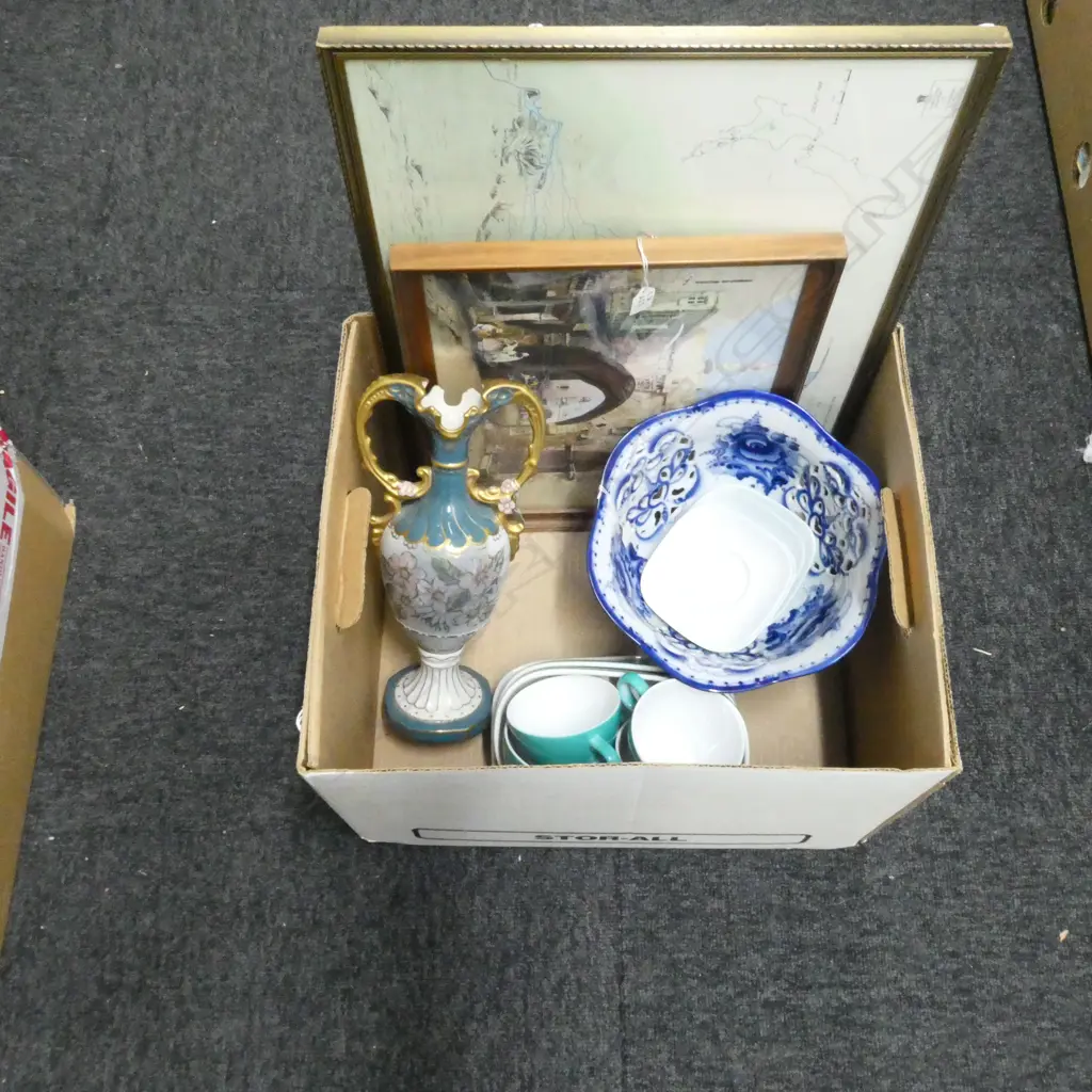 ASST. AIR NEW ZEALAND CHINA, ROYAL DUX VASE, 2 FRAMED PRINTS etc Image 1++