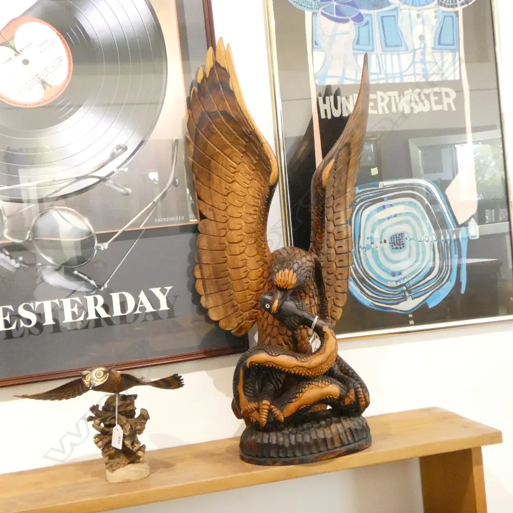 LG CARVED WOODEN EAGLE H.730mm Image 1++