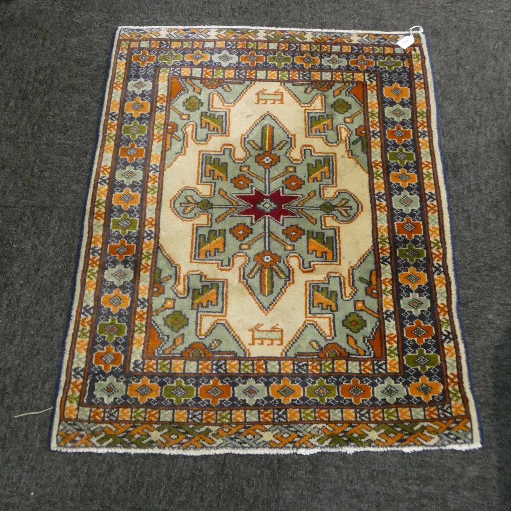 SMALL HAND KNOTTED WOOL PILE RUG 900x675mm Image 1++