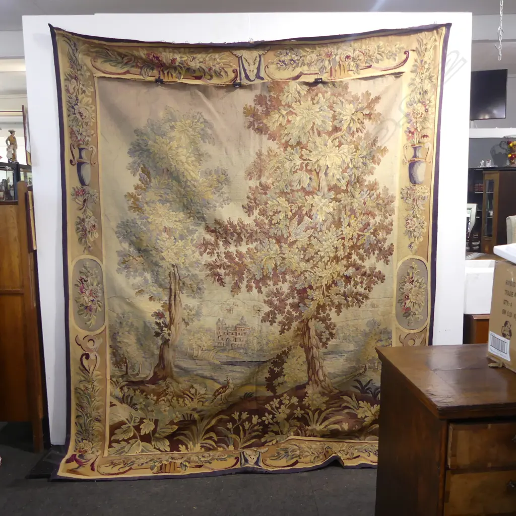 LG. TAPESTRY NEEDS REPAIR 2650x2100mm Image 1++