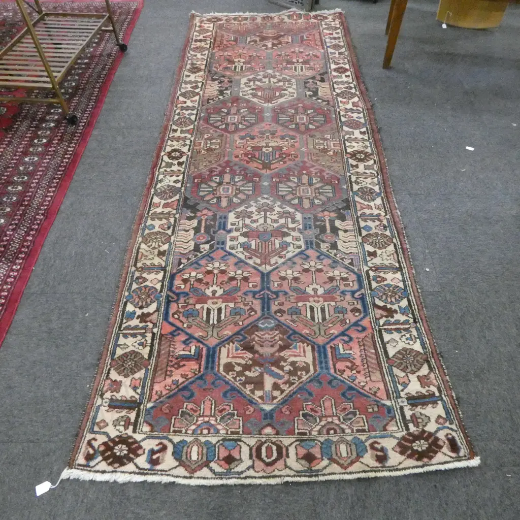 HAND KNOTTED WOOL PILE RUNNER 2900x1050mm Image 1++