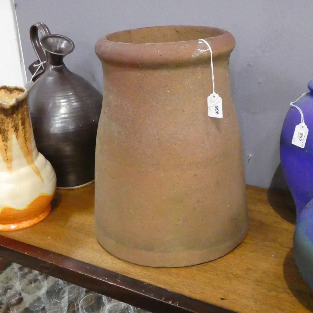 POTTERY CHIMNEY POT H.340mm crack Image 1++