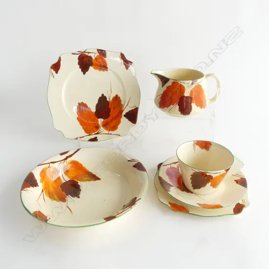 4PSC AUTUMN LEAF PAT WILKINSONS JUG H90 CSP CAKE PLATE & SOUP DISH