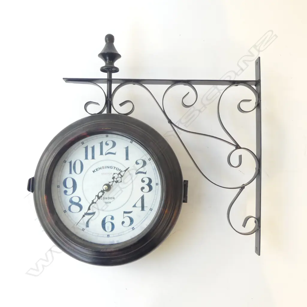 VICTORIAN STYLE CLOCK 'KENSINGTON STATION' 400x390mm Image 1++
