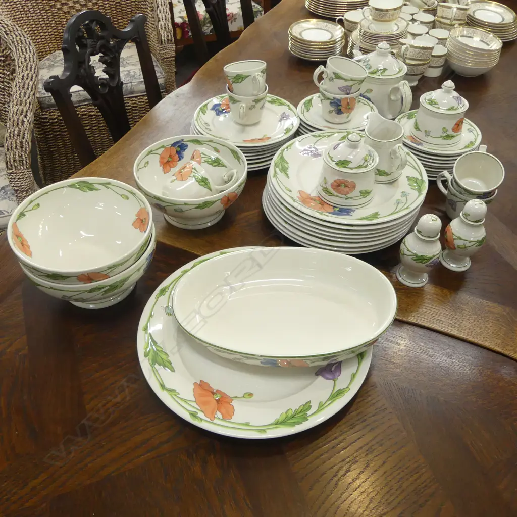 8 PLACE VILLEROY & BOCH AMAPOLA DINNER SERVICE Image 1++