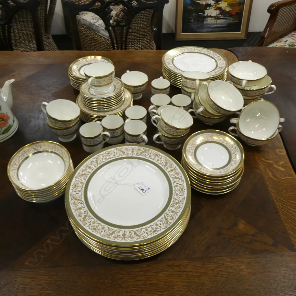 8 PLACE MINTON 'ARAGON' DINNER SERVICE Image 1++
