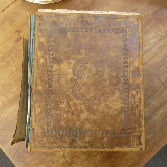 1864 BROWNS BIBLE, FAULTS H.310mm