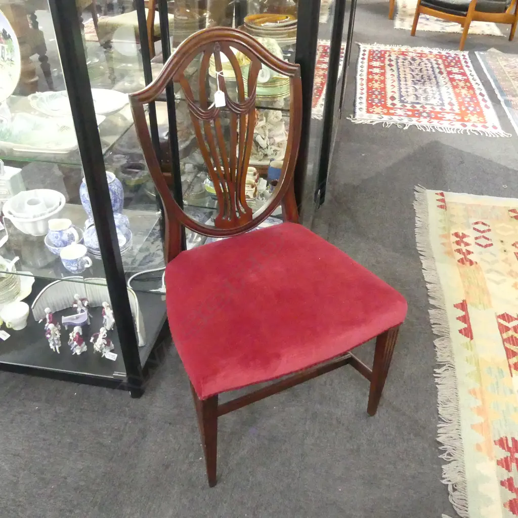 MAHOGANY HEPPLEWHITE STYLE CHAIR Image 1++