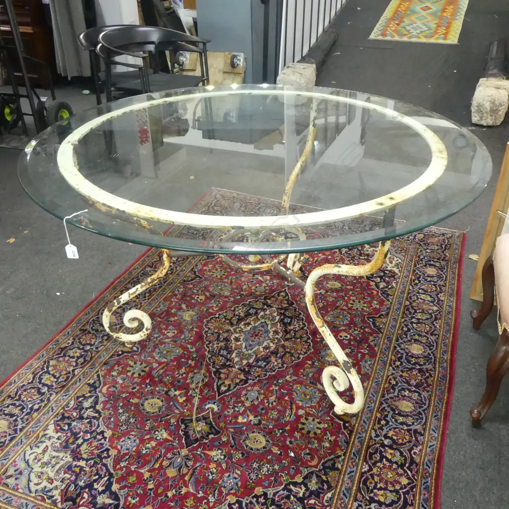 GLASS TOP DINING TABLE w. WHITE PAINTED WROUGHT IRON BASE  Image 1++