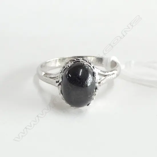 SILVER SET STAR BLACK STONE RING new SIZE O