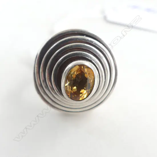 MODERNIST DESIGNER SILVER RING stepped silver spiral w ova; facet cut citrine SIZE M
