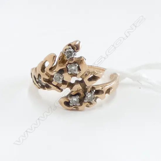 9ct ROSE GOLD & DIAMOND RETRO DESIGNER RING 2.8gms SIZE K
